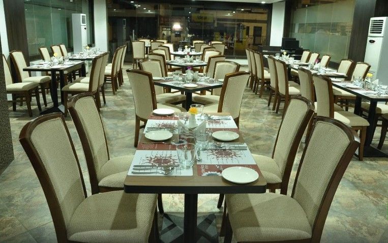 Grand Clarks Inn Бадами Екстериор снимка
